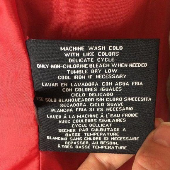 NINE WEST Red Scroll Quilted High Neck Vest Sz S - Picture 11 of 11